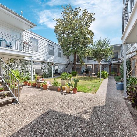Apartament Bright & Airy Apt Close To Everything With Free Park Houston Zewnętrze zdjęcie