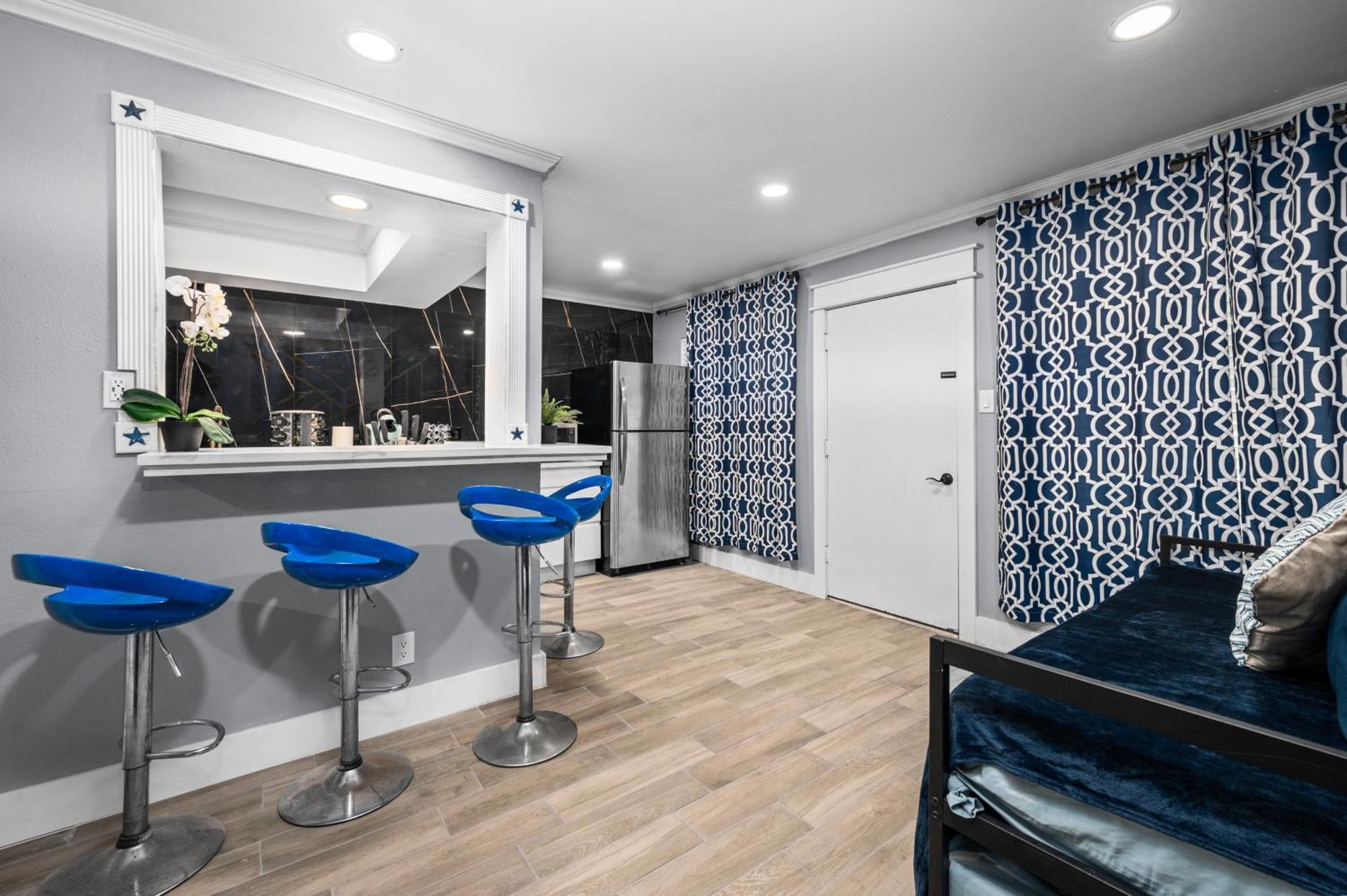 Apartament Bright & Airy Apt Close To Everything With Free Park Houston Zewnętrze zdjęcie