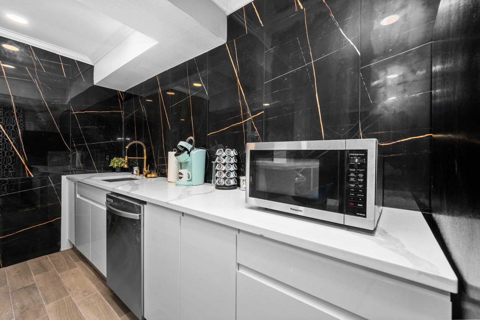 Apartament Bright & Airy Apt Close To Everything With Free Park Houston Zewnętrze zdjęcie